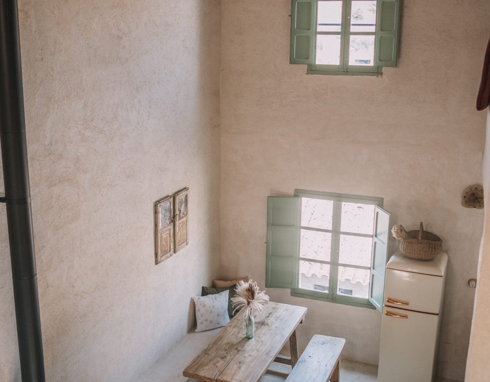 alojamiento con barbacoa y jacuzzi, alojamiento con jacuzzi que admitan perros, alojamiento con jacuzzi y bañera, alojamiento exclusivo con jacuzzi, alojamiento original, casa rural con jacuzy, escapada rural tranquila, petfriendly, suite cerc de madrid con jacuzzi, suite con jacuzzi, suite con jacuzzi para parejas, suite con jacuzzi y chimenea, suite exclusiva on jacuzzi, viajar con perros